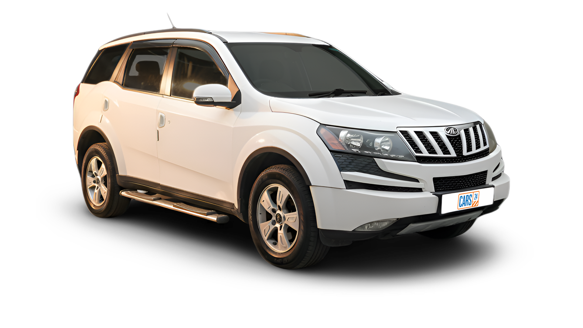 Mahindra XUV500-img
